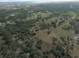 1502 16th St, Rockport, TX 78382
