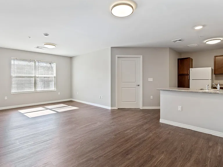 Barley Square Apartments — Photo 10