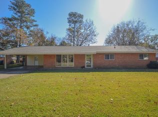 2603 Redbud Dr, Starkville, MS 39759