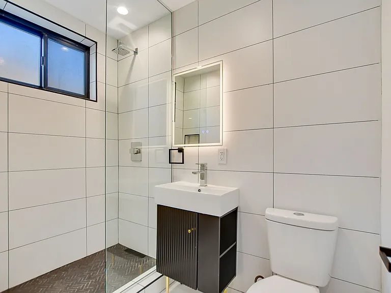 946 S Ridgeley Dr #103 — Photo 5
