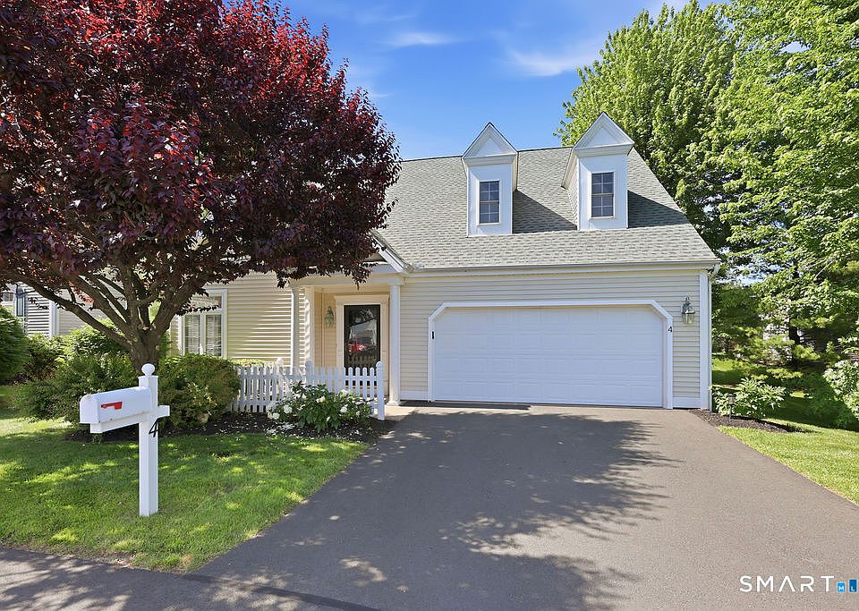 1st image of 4 Clover Lane #4
