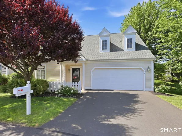 4 Clover Lane #4, Farmington, CT 06032