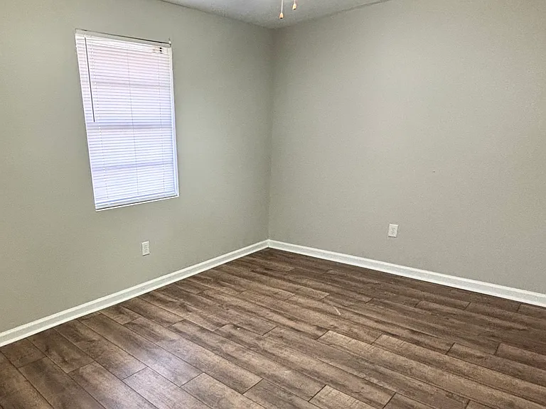 3602 Kinglet Ct — Photo 5