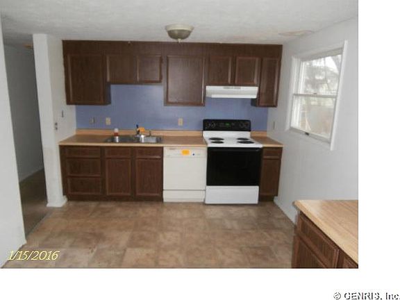 5th image of 3324 Wildflower Dr