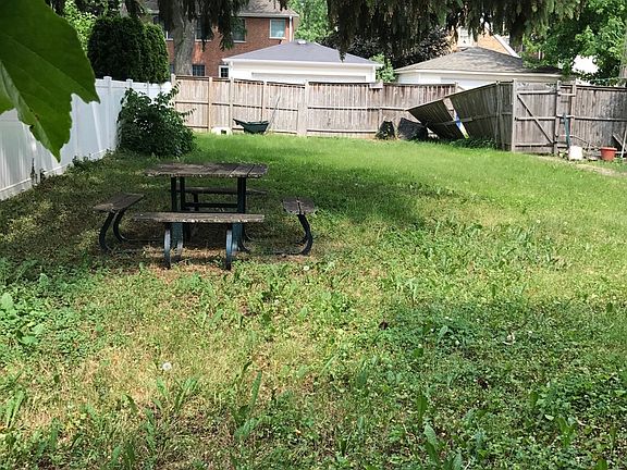 4th image of 7119 N Osceola Ave