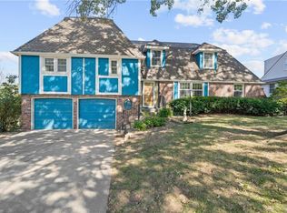 1504 SW 5th St, Lees Summit, MO 64081