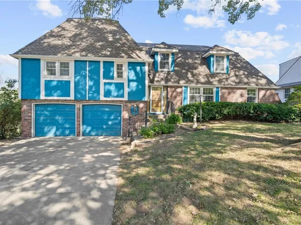 1504 SW 5th St, Lees Summit, MO 64081