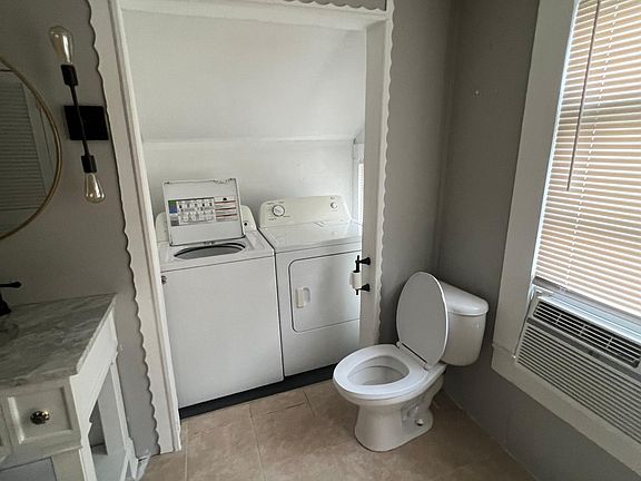 5th image of 108 S Bungalow Park Ave APT 3