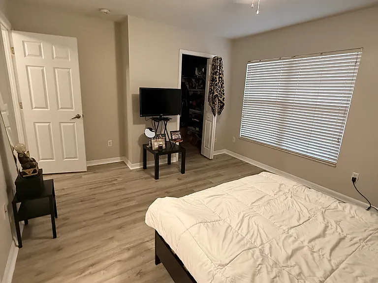 297 Sterling Springs Ln — Photo 13