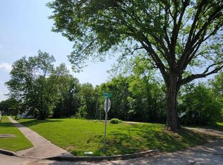721 W Shotwell St, Warrensburg, MO 64093