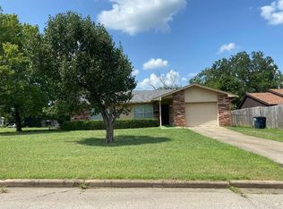 101 E 7th St, Wewoka, OK 74884