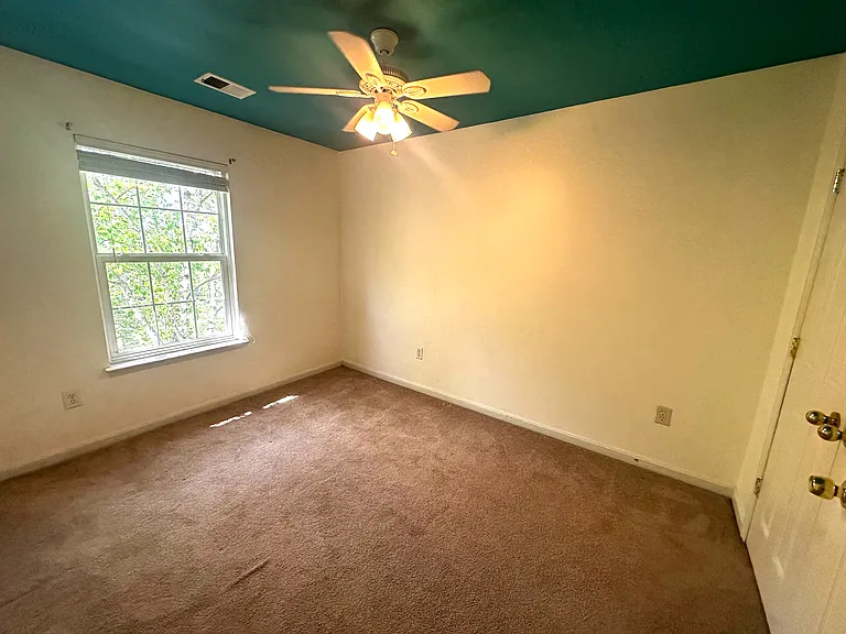 12921 Woodcutter Cir — Photo 13