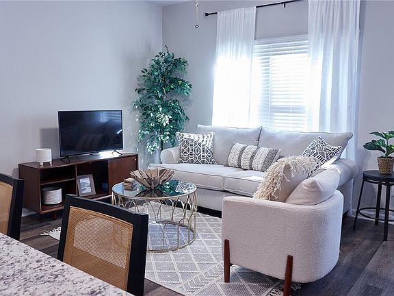 2nd image of 2994 Bayrose Cir #94