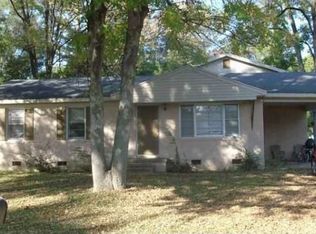 1306 S Cedar Ave, Demopolis, AL 36732