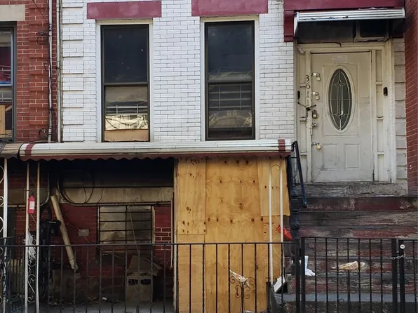 36-11 31 Street, Long Island City, NY 11106
