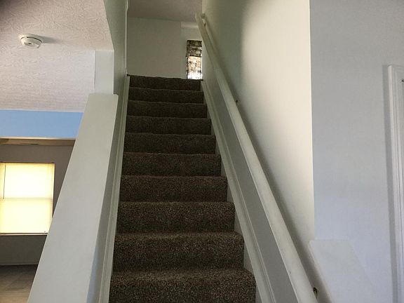 5th image of 1716 Arundel Ct
