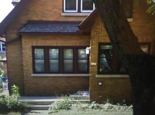 2369 N 54th St, Milwaukee, WI 53210