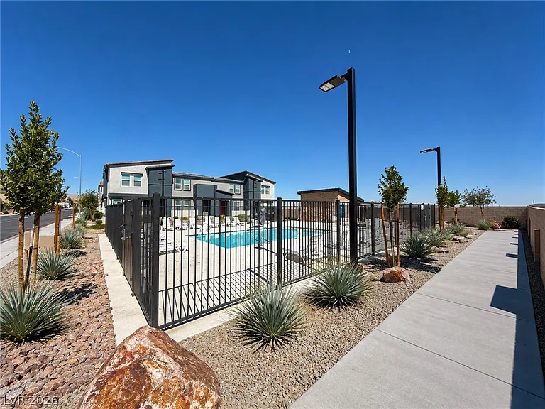 3730 Celesta Vista Ave — Photo 27