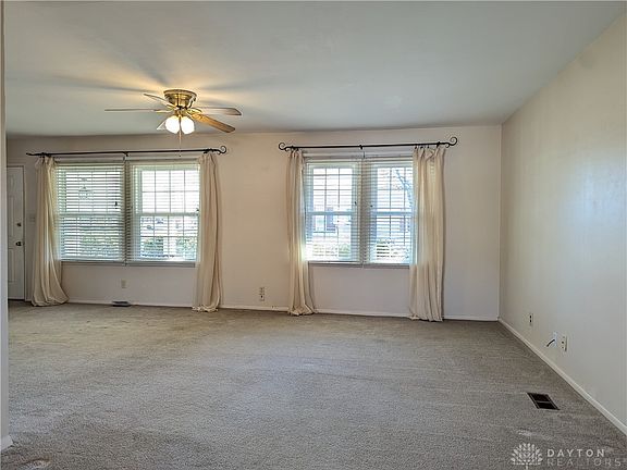 4th image of 1148 Salem Ln