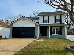 912 Parc Central Dr, Festus, MO 63028