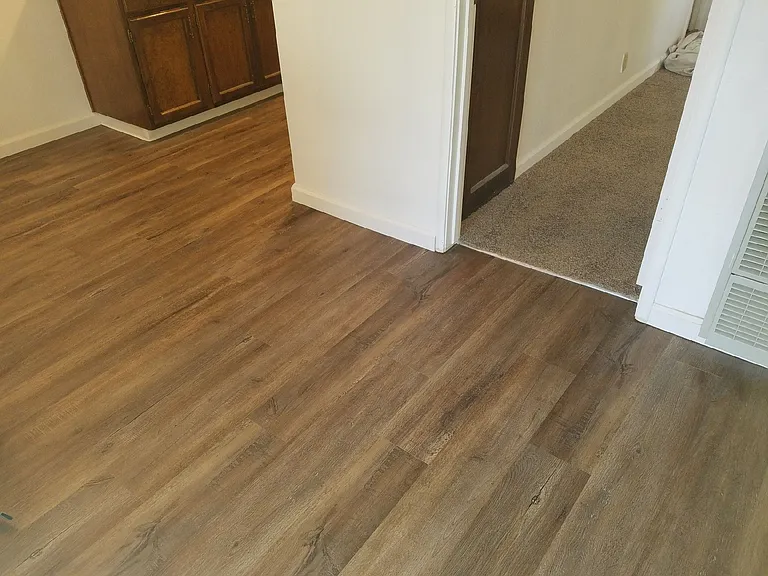 1078 Franklin Ave — Photo 6