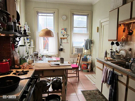 Rented by Citi Habitats | media 11