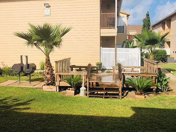 2nd image of 3506 Cove View Blvd APT 1603