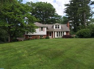 307 Longwood Dr, Chadds Ford, PA 19317