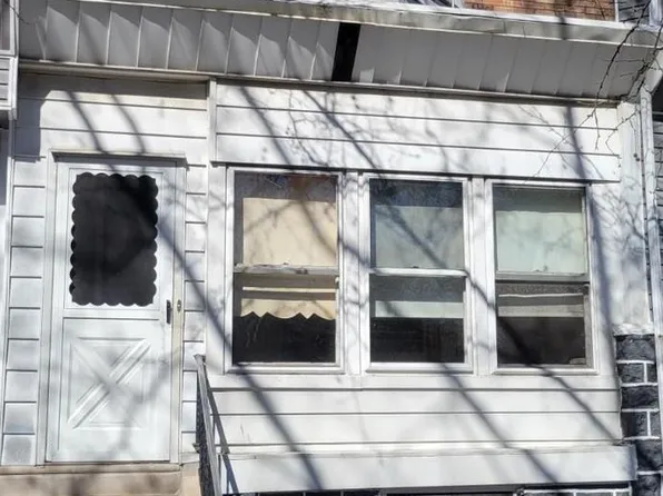 6405 Race St, Philadelphia, PA 19139