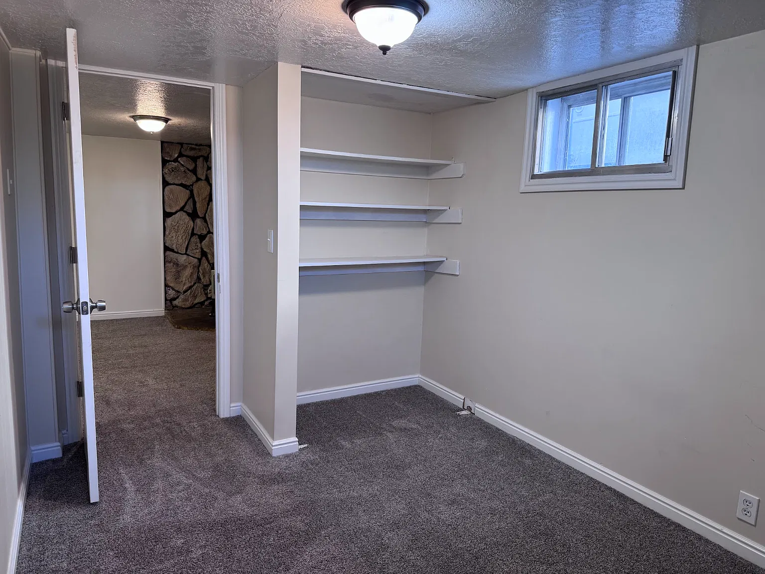 3 bed, 1640 sqft, $950 — Photo 3
