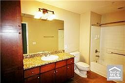 3rd image of 22681 Oakgrove Unit 518