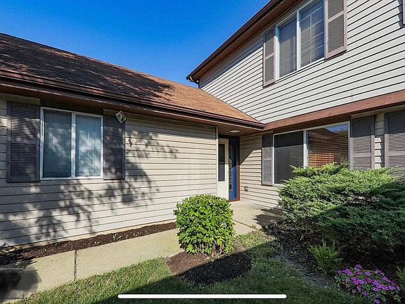 3rd image of 1323 Andover Dr