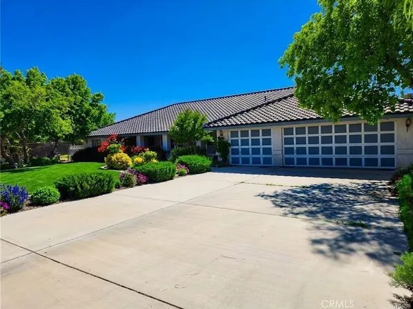 19345 Oneida Rd, Apple Valley, CA 92307