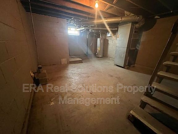 4th image of 1863 Cleveland Ave
