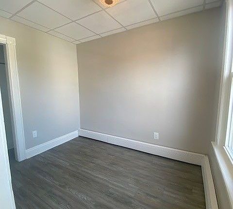 2nd image of 507 Broadway Unit 505-2