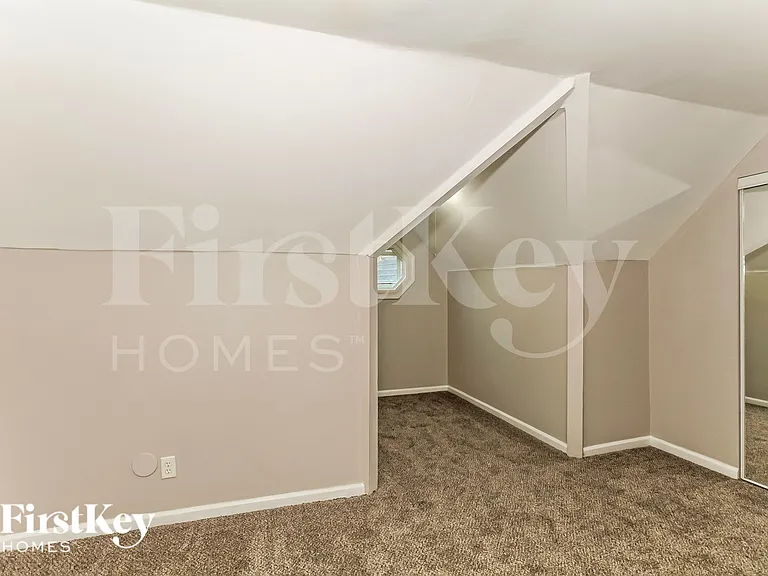 1017 N Bend Rd — Photo 12