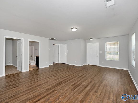 2nd image of 259 Bermuda Lakes Dr