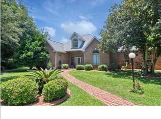 6731 Avenida De Galvez, Navarre, FL 32566