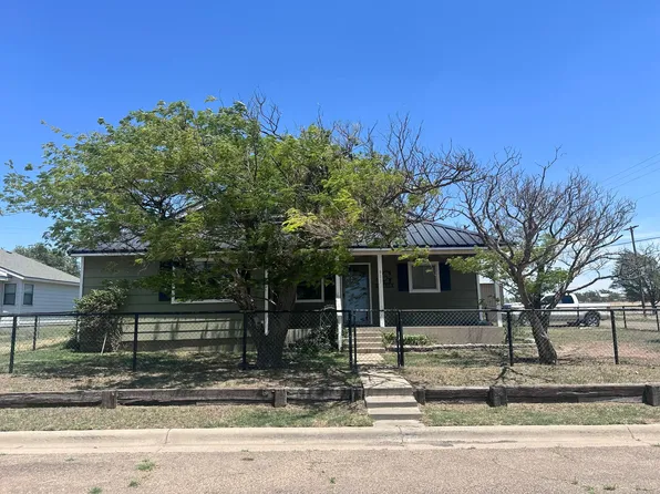 911 Roosevelt St, Skellytown, TX 79080