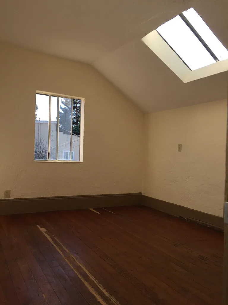 Building Photo - 1608 Prince St