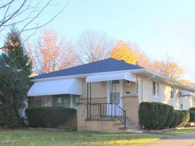 4969 Henry St, Garfield Heights, OH, 44125