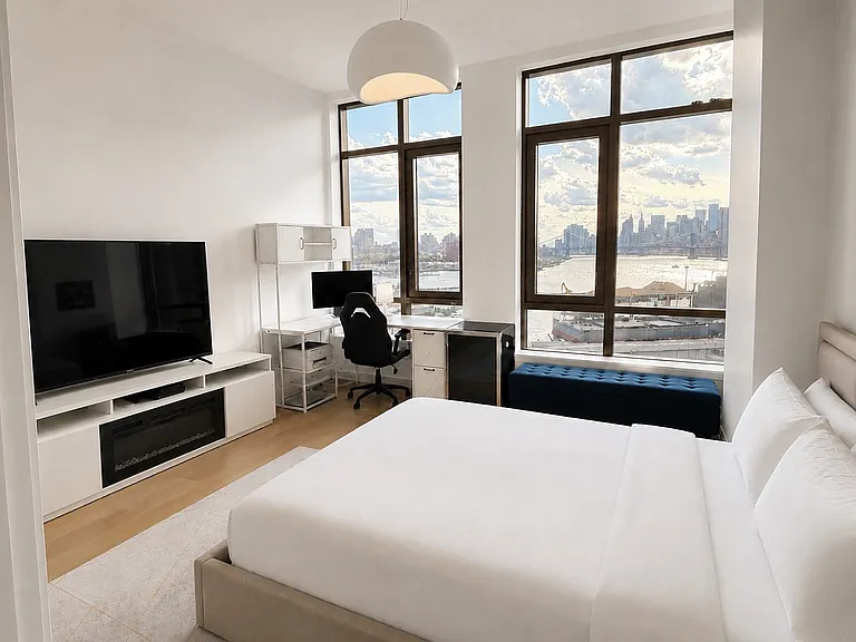 480 Kent Ave #12C — Photo 8