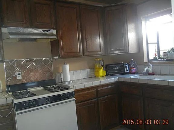 2nd image of 14712 Horst Ave