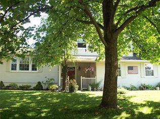 7345 Cedar Post Rd, Liverpool, NY 13088