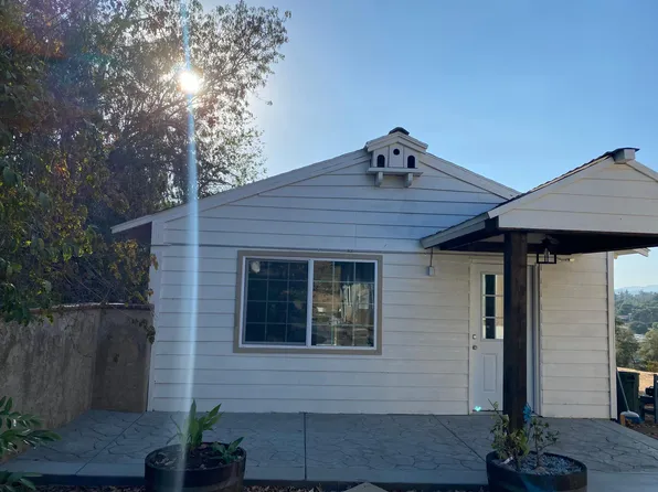 (undisclosed Address), Fallbrook, CA 92028