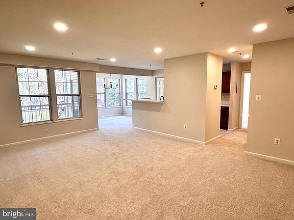 2nd image of 7528 Coxton Ct #103
