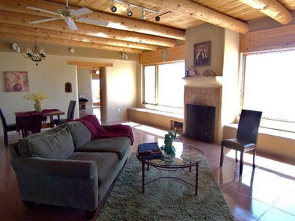 4th image of 12 Tierra De Manana Ct