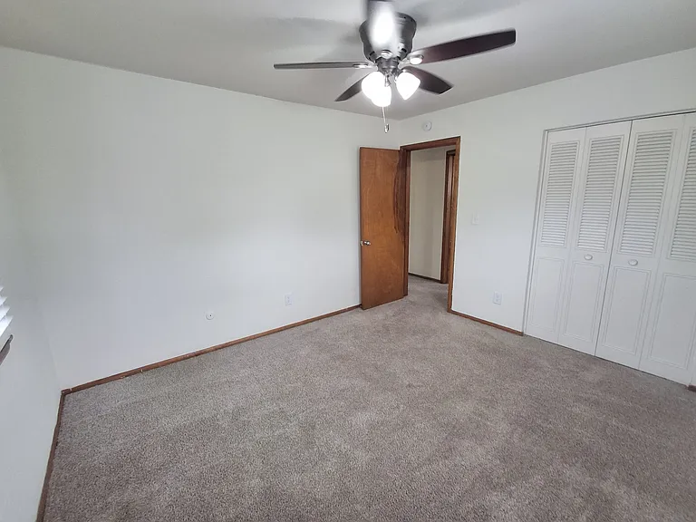 English Conway Place — Photo 57