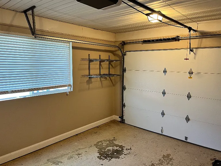 502 N Gilmer Park — Photo 9