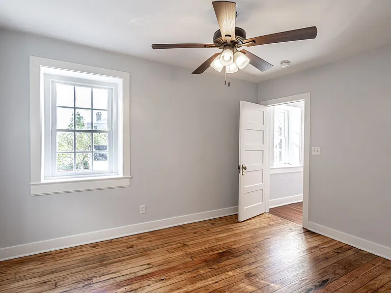 70 Ashley Ave — Photo 4
